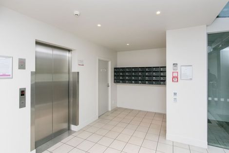 Photo of property in The Capital, 11/370 Oriental Parade, Oriental Bay, Wellington, 6011
