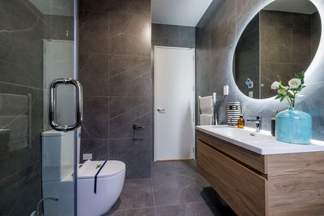 Photo of property in 23 Mcindoe Road, Kumeu, 0810