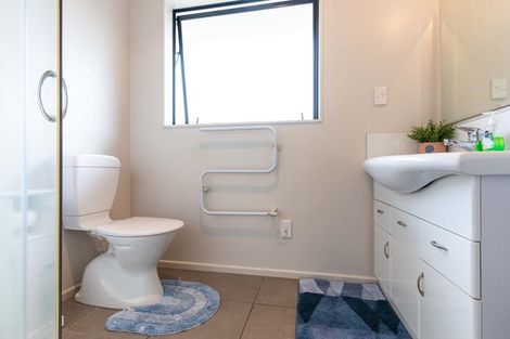 Photo of property in 15 Diamond Court, Ashhurst, 4810