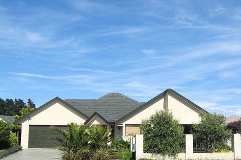 Photo of property in 43 Aston Drive, Waimairi Beach, Christchurch, 8083
