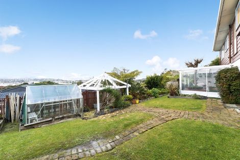 Photo of property in 51 Spence Road, Henderson, Auckland, 0612