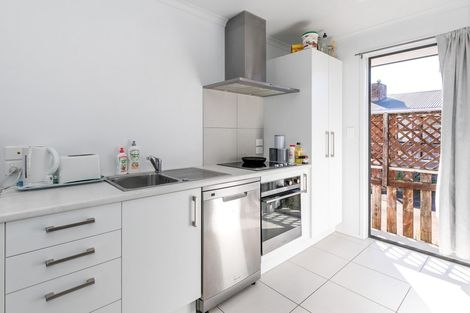 Photo of property in 109 Mount View Road, Melville, Hamilton, 3206