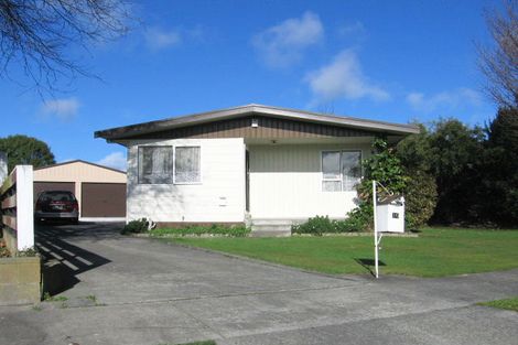 Photo of property in 10 Geraldine Crescent, Cloverlea, Palmerston North, 4412