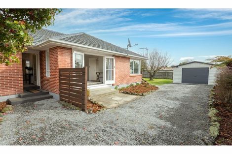 Photo of property in 13 Pembroke Street, Avondale, Christchurch, 8061