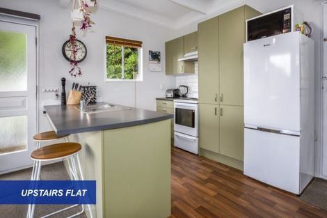 Photo of property in 2 Kenef Road, Paremata, Porirua, 5024