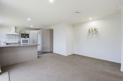 Photo of property in 32 Kinder Place, Ngongotaha, Rotorua, 3010