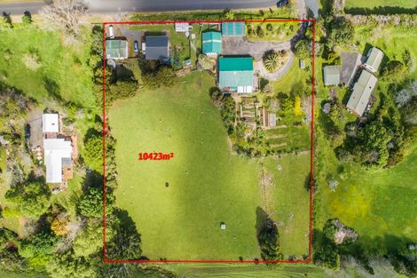 Photo of property in 33 Needham Road, Paerata, Drury, 2578