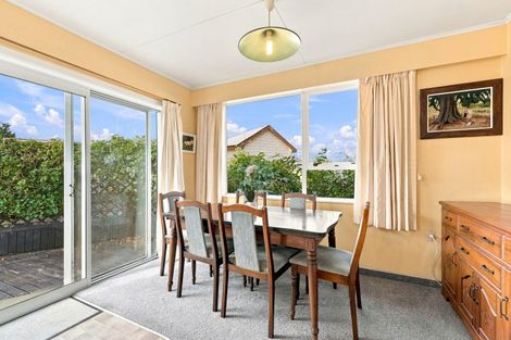 Photo of property in 12 Dawson Street, Pahiatua, 4910