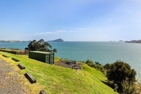 Photo of property in 1002 Wyuna Bay Road, Wyuna Bay, Coromandel, 3581