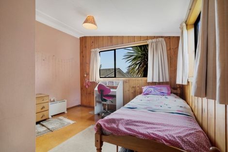 Photo of property in 27 Beacon Point Road, Wanaka, 9305