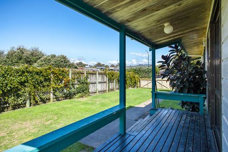 Photo of property in 6 Marlin Drive, Coastlands, Whakatane, 3120