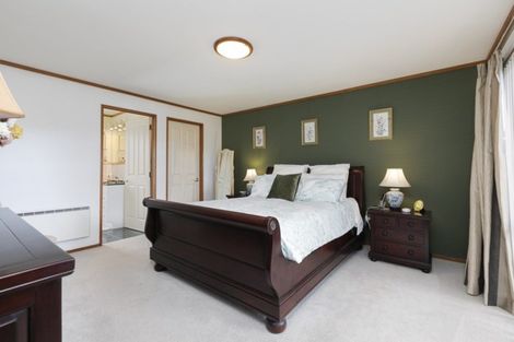 Photo of property in 10 Takahe Place, Matua, Tauranga, 3110