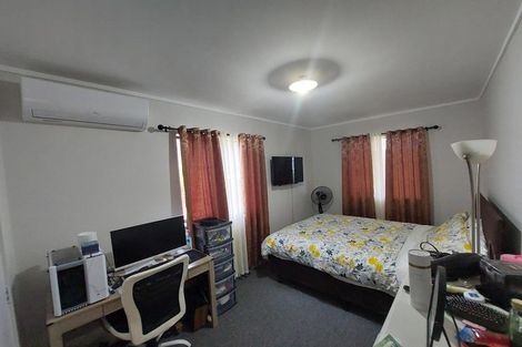 Photo of property in 19a Marewa Street, Te Atatu South, Auckland, 0610