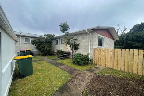 Photo of property in 1 Cassia Place, Bell Block, New Plymouth, 4312