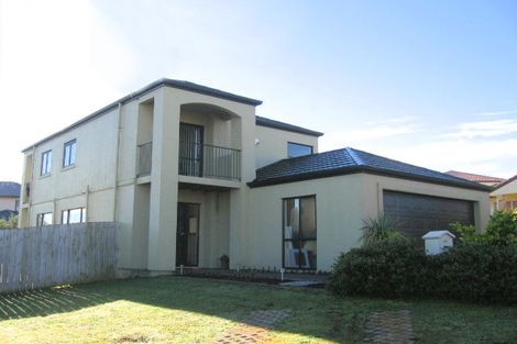 Photo of property in 41 Newbliss Crescent, East Tamaki Heights, Auckland, 2016
