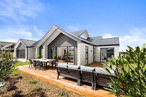 Photo of property in 13 Penney Rise, Matakana, Warkworth, 0985