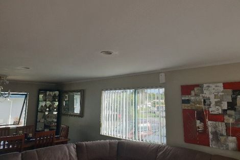 Photo of property in 21 Phoenix Place, Papatoetoe, Auckland, 2025
