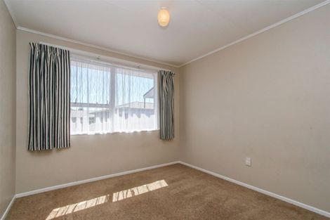 Photo of property in 14 Nikau Street, Inglewood, 4330