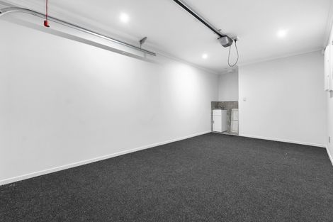 Photo of property in 26b Russell Road, Manurewa, Auckland, 2102