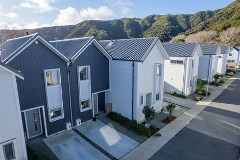 Photo of property in 22 Eruera Love Lane, Waterloo, Lower Hutt, 5011