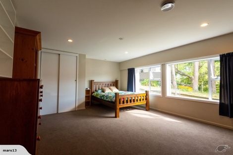 Photo of property in 11 Morgan Place, Tawa, Wellington, 5028