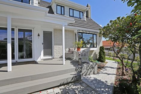 Photo of property in 1/18 Chambers Street, Havelock North, 4130