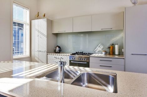 Photo of property in 9 Eaves Bush Parade, Orewa, 0931