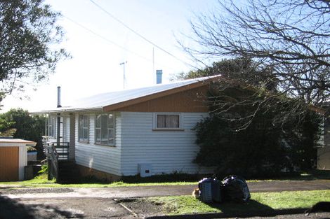 Photo of property in 16 Hamblyn Crescent, Nawton, Hamilton, 3200