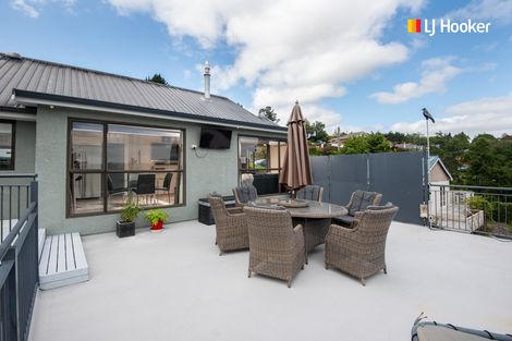 Photo of property in 17 Braeside, Kinmont Park, Mosgiel, 9024