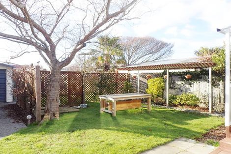 Photo of property in 18 Longfellow Street, Sydenham, Christchurch, 8023