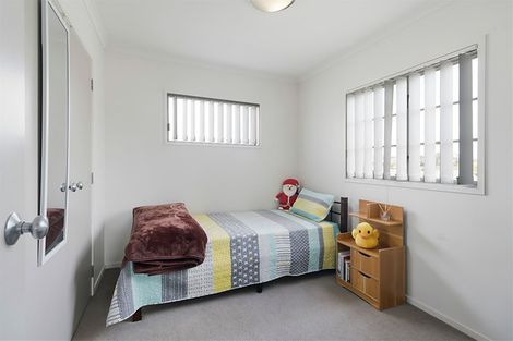 Photo of property in 38 Mulvaney Crescent, Henderson, Auckland, 0612