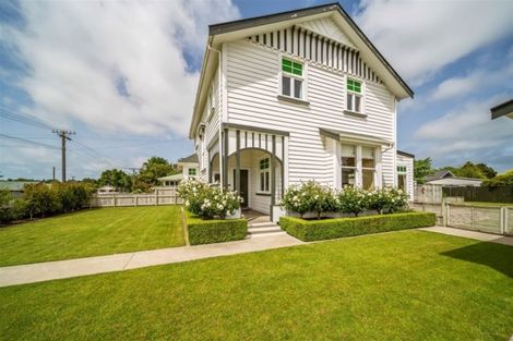 Photo of property in 7 George Street, Hawera, 4610