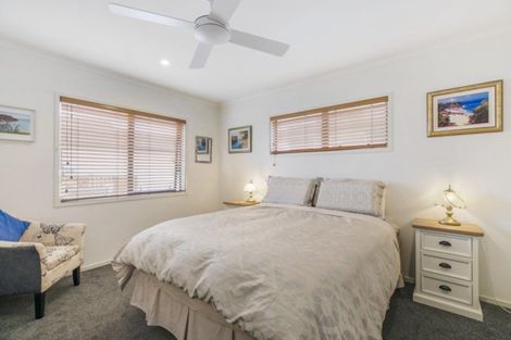 Photo of property in 21 Discovery Drive, Gulf Harbour, Whangaparaoa, 0930