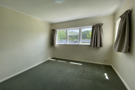 Photo of property in 95 Farmer Crescent, Taita, Lower Hutt, 5011