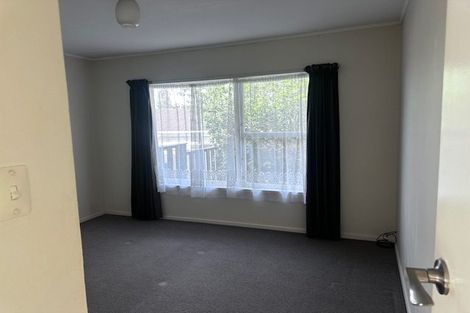 Photo of property in 28b Pegler Drive, Howick, Auckland, 2014