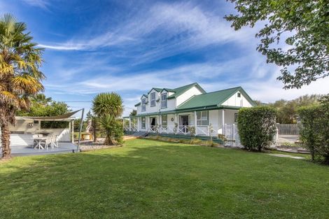 Photo of property in Dippers Halll, 28 Bell Street, Otane, 4202