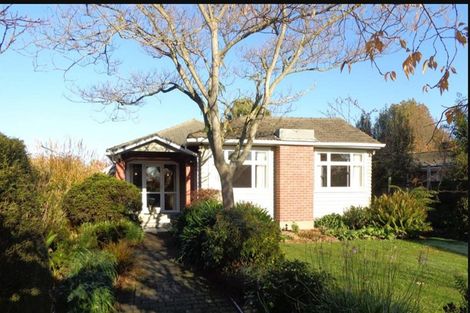 Photo of property in 7a Memorial Avenue, Ilam, Christchurch, 8053