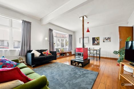 Photo of property in 381 Jackson Street, Petone, Lower Hutt, 5012