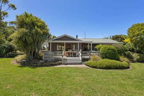 Photo of property in 90 Wirihana Road, Hawera, 4674