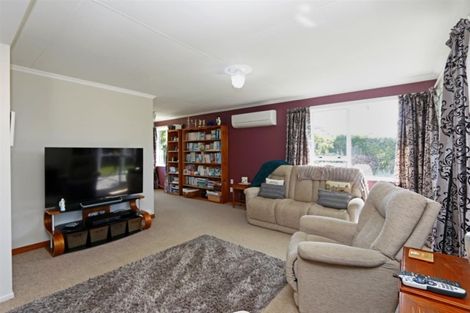 Photo of property in 202 Tasman Street, Opunake, 4616
