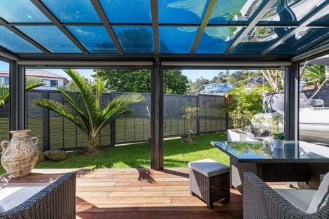 Photo of property in 40a Matakatia Parade, Matakatia, Whangaparaoa, 0930
