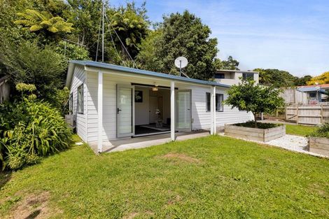 Photo of property in 31 Beaumont Crescent, Frankleigh Park, New Plymouth, 4310