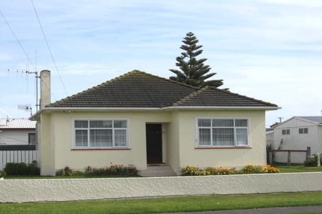 Photo of property in 29 Polson Street, Castlecliff, Whanganui, 4501