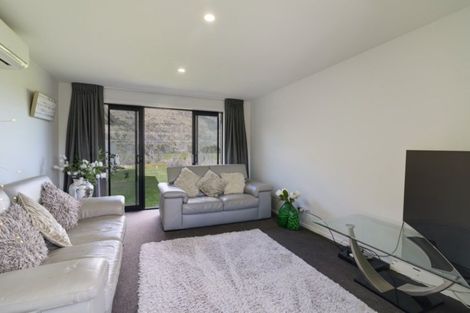 Photo of property in 15 Regent Street, Lower Shotover, Queenstown, 9304