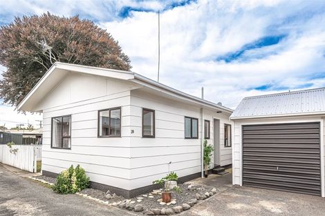 Photo of property in 2b Roberts Avenue, Aramoho, Whanganui, 4500