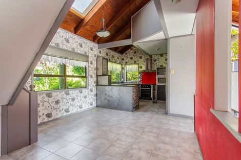 Photo of property in 313 Don Buck Road, Massey, Auckland, 0614