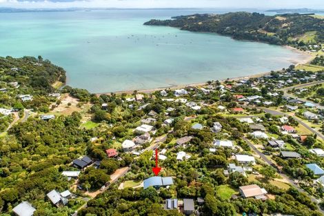 Photo of property in 12 Makora Avenue, Oneroa, Waiheke Island, 1081