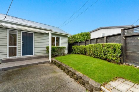Photo of property in 1/29 Beatrice Avenue, Hillcrest, Auckland, 0627