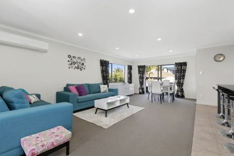 Photo of property in 77 Condor Drive, Pyes Pa, Tauranga, 3112