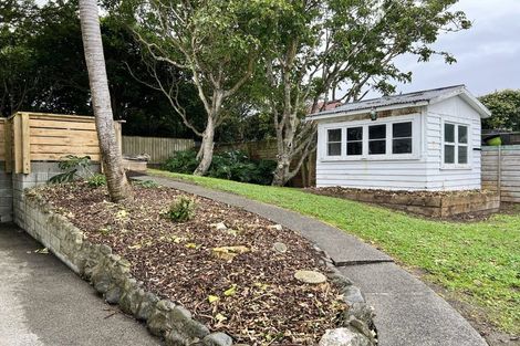 Photo of property in 38 Horopito Road, Waikanae, 5036